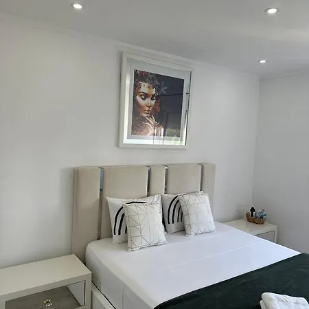 Apartment Aeroporto Lissabon