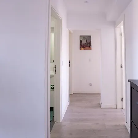 Apartamento Aeroporto *