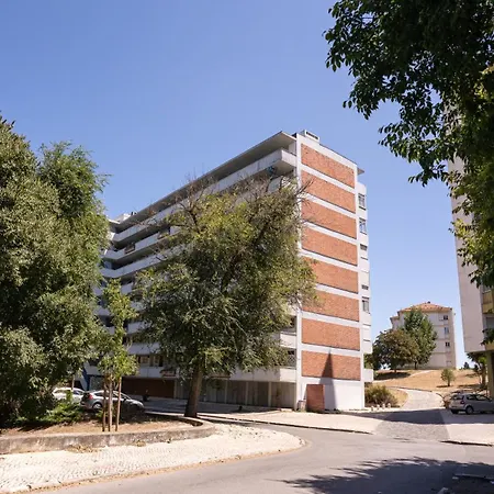 Aeroporto Apartment *