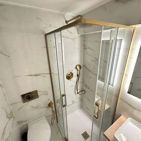 Apartamento Aeroporto *