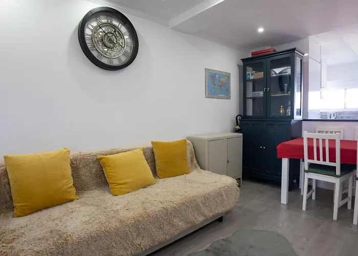 Aeroporto Apartment *