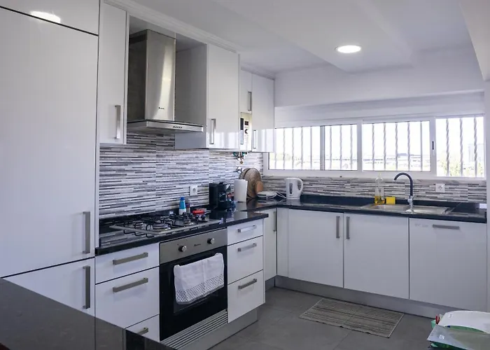 Aeroporto Apartment *